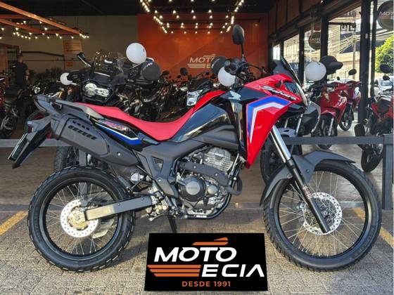 HONDA XRE 300 SAHARA RALLY 